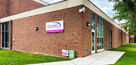 11.29.2024_ACCU_Madonna University Branch_457x220 Madonna Branch Lobby